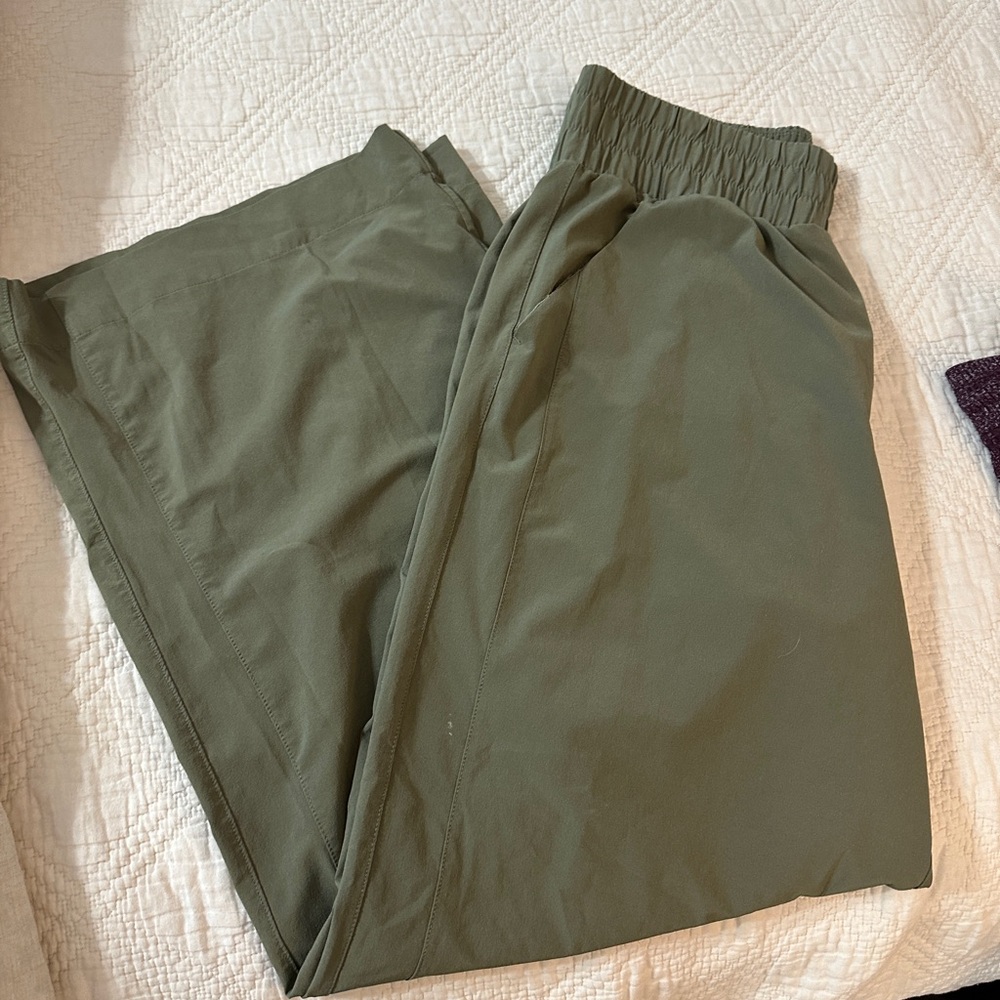 Olive Green wide leg athletic Pants old navy